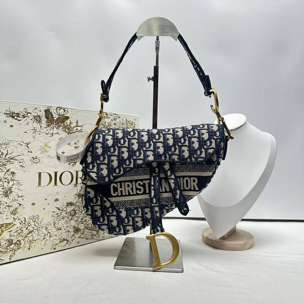 【TikTok Livestream】Dior/CD Saddle Medium Logo Embroidered Oblique Blue C1203