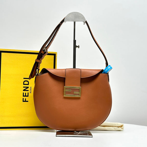 【TikTok Livestream】Fendi Vitello Grace Small Croissant Hobo Caramel CPU0206
