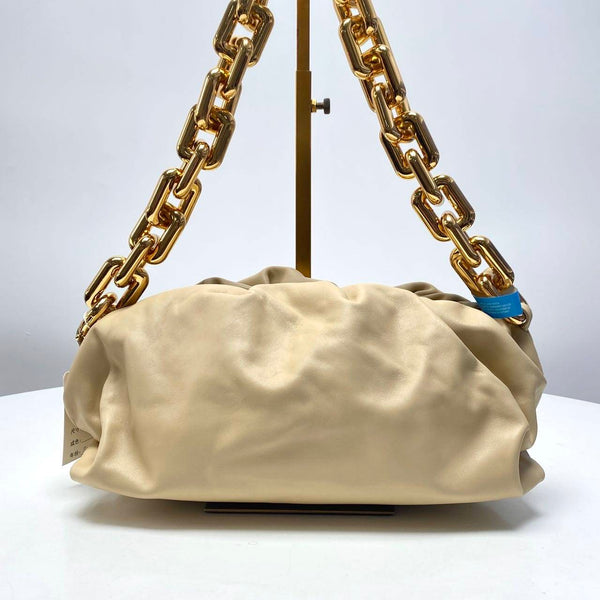 【TikTok Livestream】Bottega Veneta/BV Chain Pouch Beige