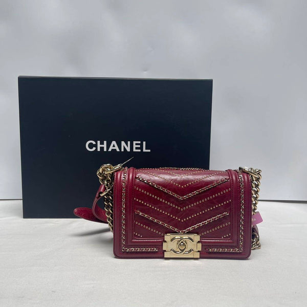 Chanel/CC Aged Calfskin Le Boy Small Chain Chevron Flap Burgundy