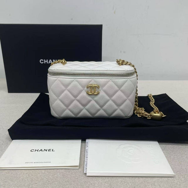 Chanel/CC Vanity Case Small Quilted Chain White CPU0407