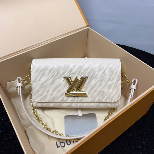 【TikTok Livestream】Louis Vuitton/ LV Twist West Cream CPU0324