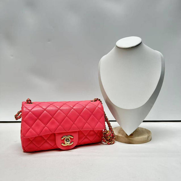 Chanel/CC Quilted Flao Chain Pink